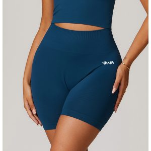 Seamless short