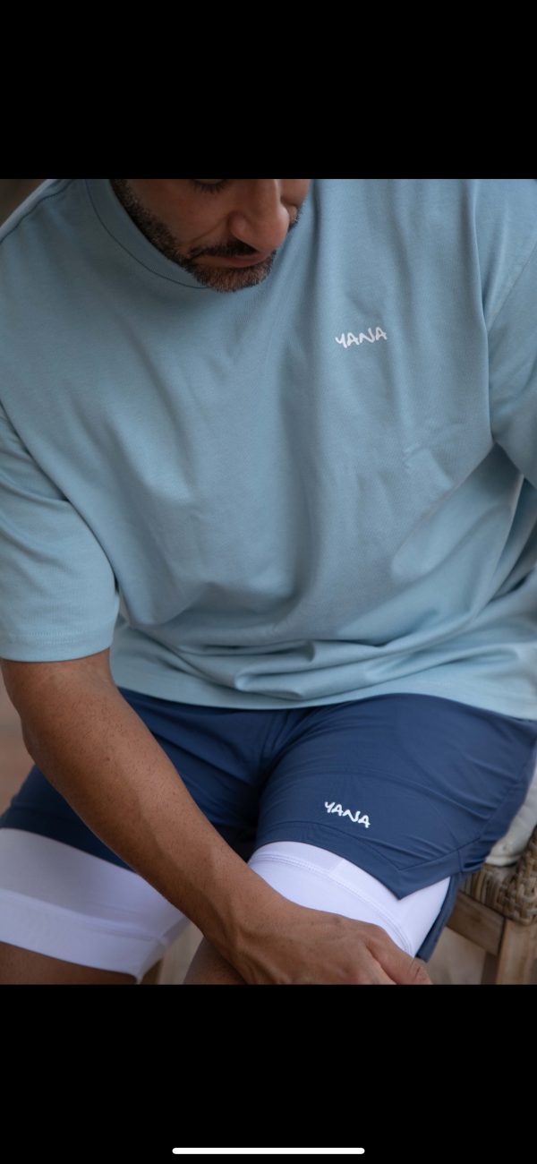 Men's regular blue shirt