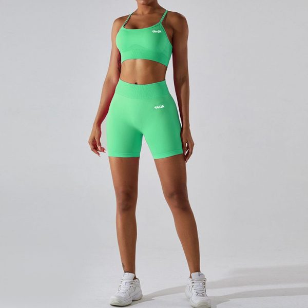 Green short - Image 9