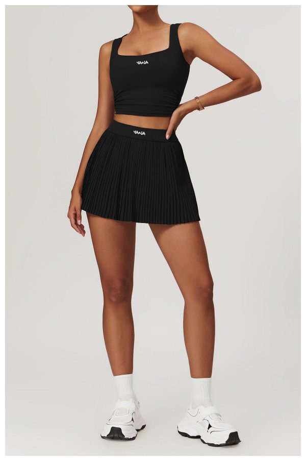 Black skirt